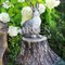 Фигура для сада Заяц на пне серый полистоун F07062-Gray - фото 67775